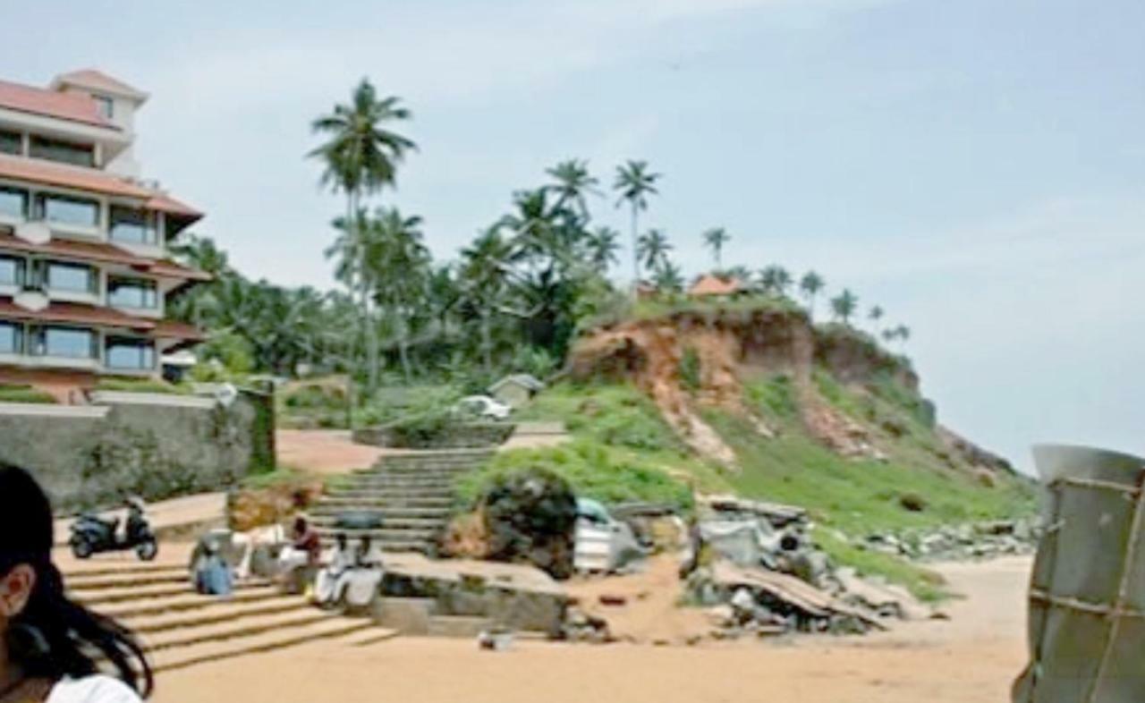 Anandan Tourist Home Varkala Esterno foto