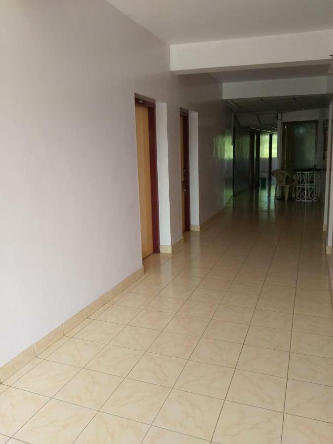 Anandan Tourist Home Varkala Esterno foto