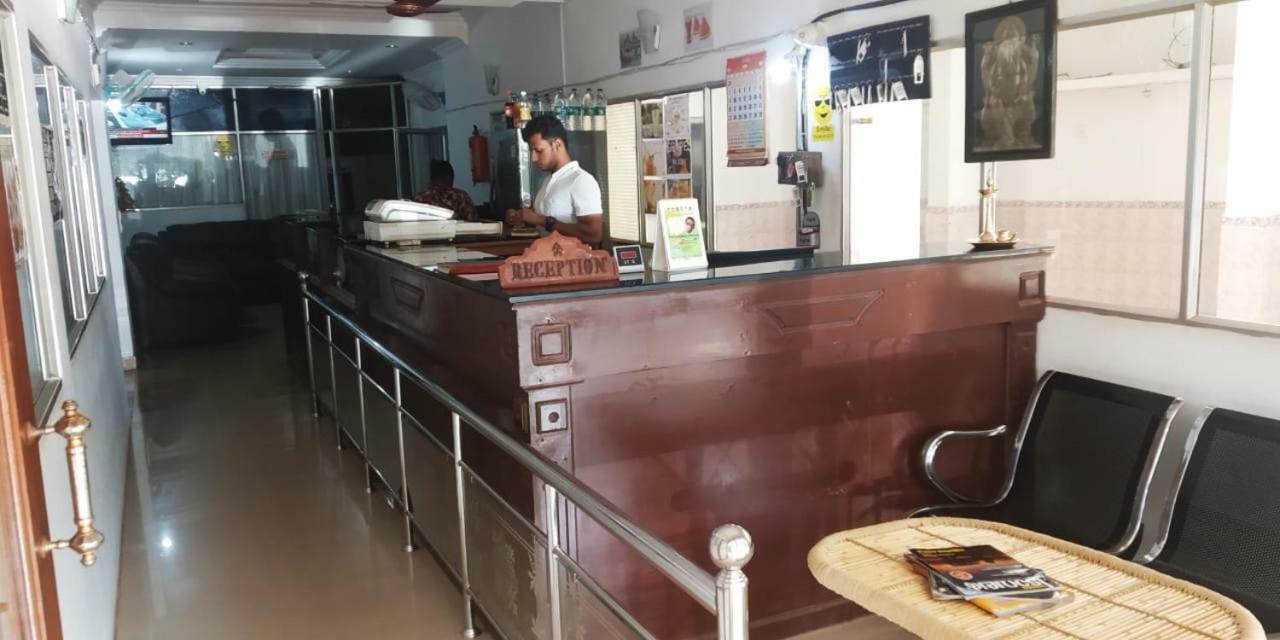 Anandan Tourist Home Varkala Esterno foto